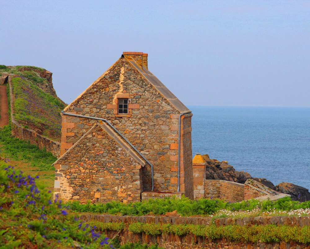 Discover Ilfracombe’s Hidden Gems: A Guide to Tunnels Beaches and Beyond